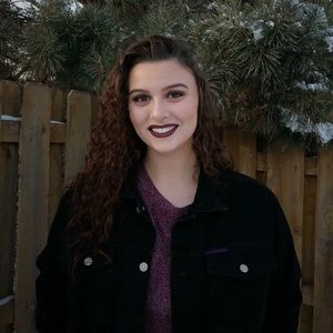 Meet your Posher, Francesca